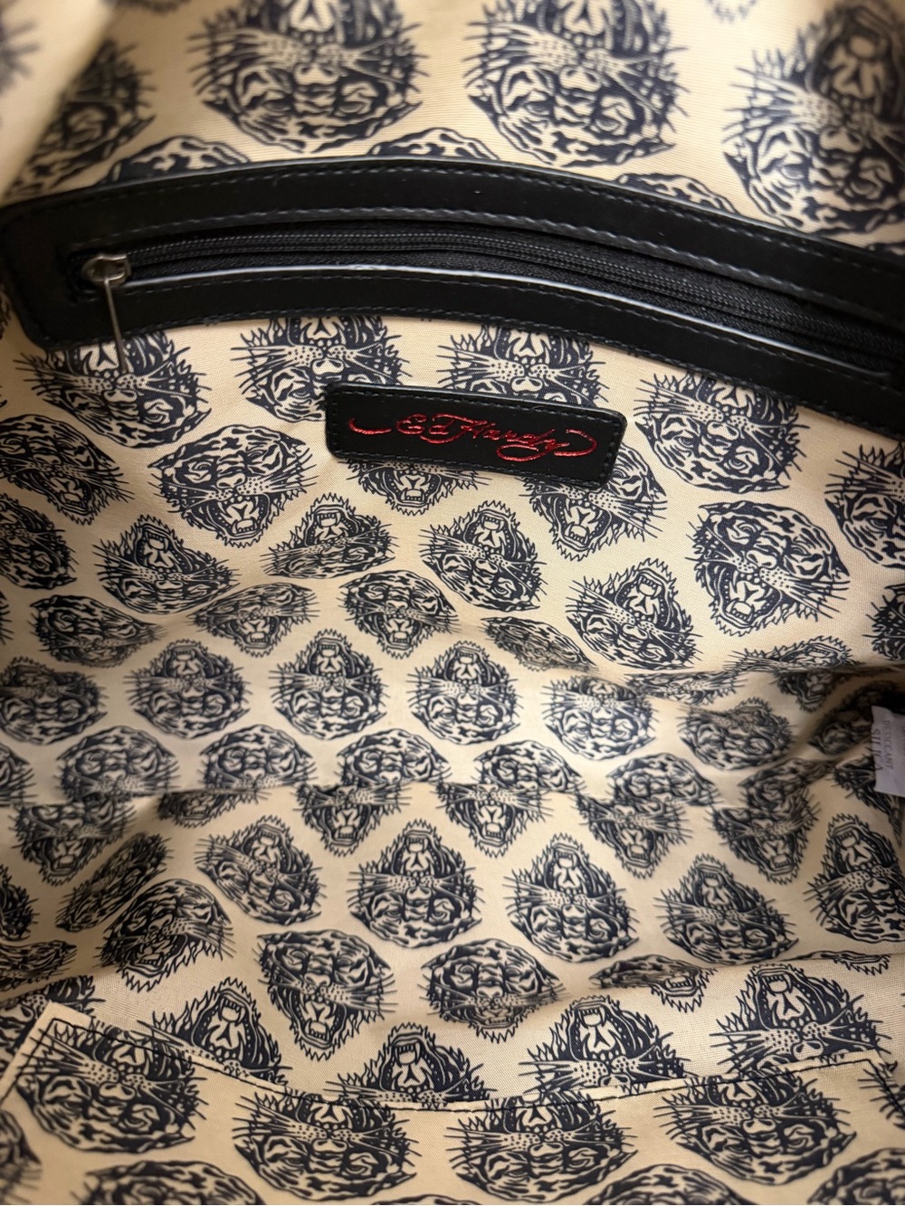 Ed Hardy Graphic Print Studded faux Leather Shoulder Bag Skulls Roses NWT - Picture 14 of 16